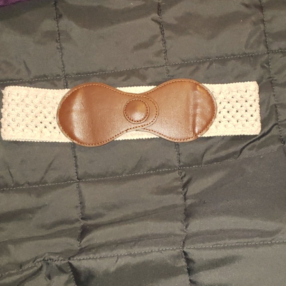 Brown/beige belt